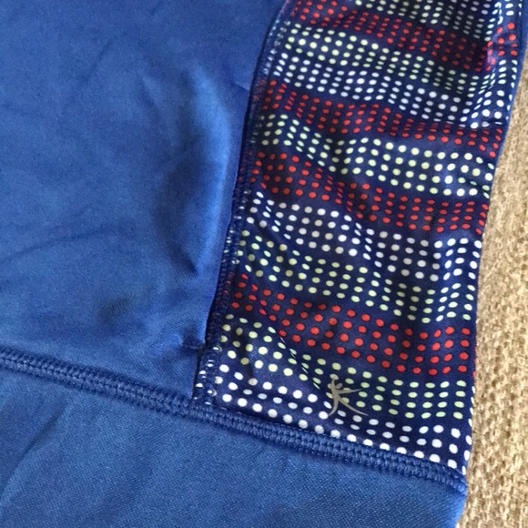 Danskin Now Hooded Pull-Over - Picture 2 of 4